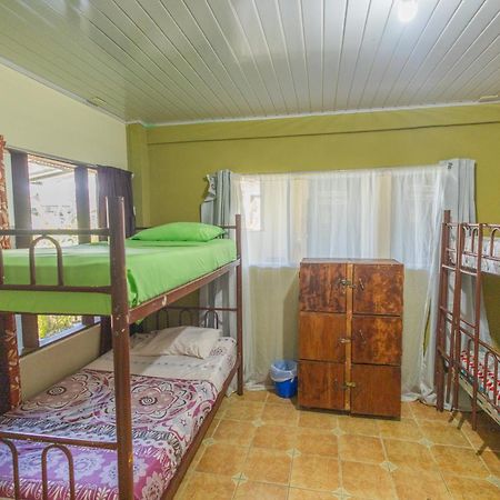New Hostel Manuel Antonio, Meet New People 外观 照片